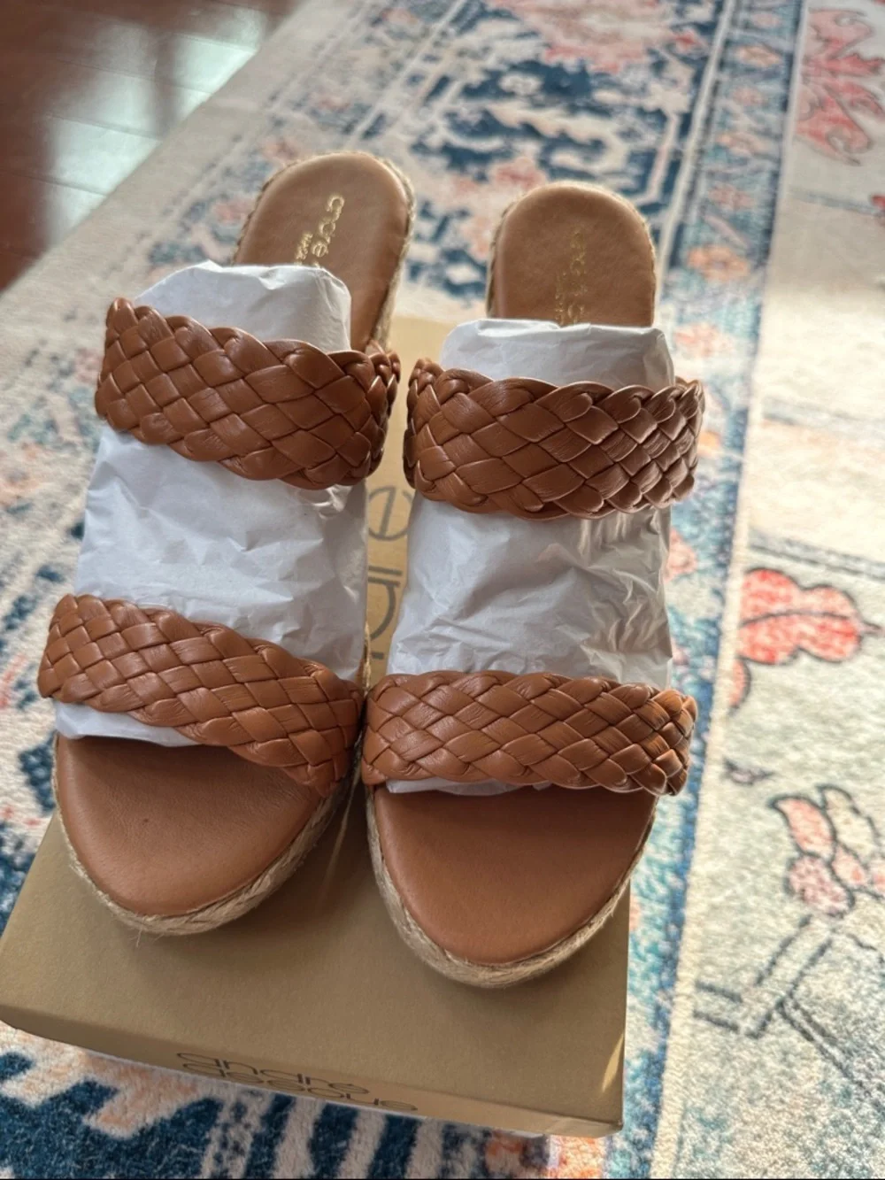 Andre Assous Womens Aria Espadrille Wedge Heeled Sandals Cuero Size 10M NIB